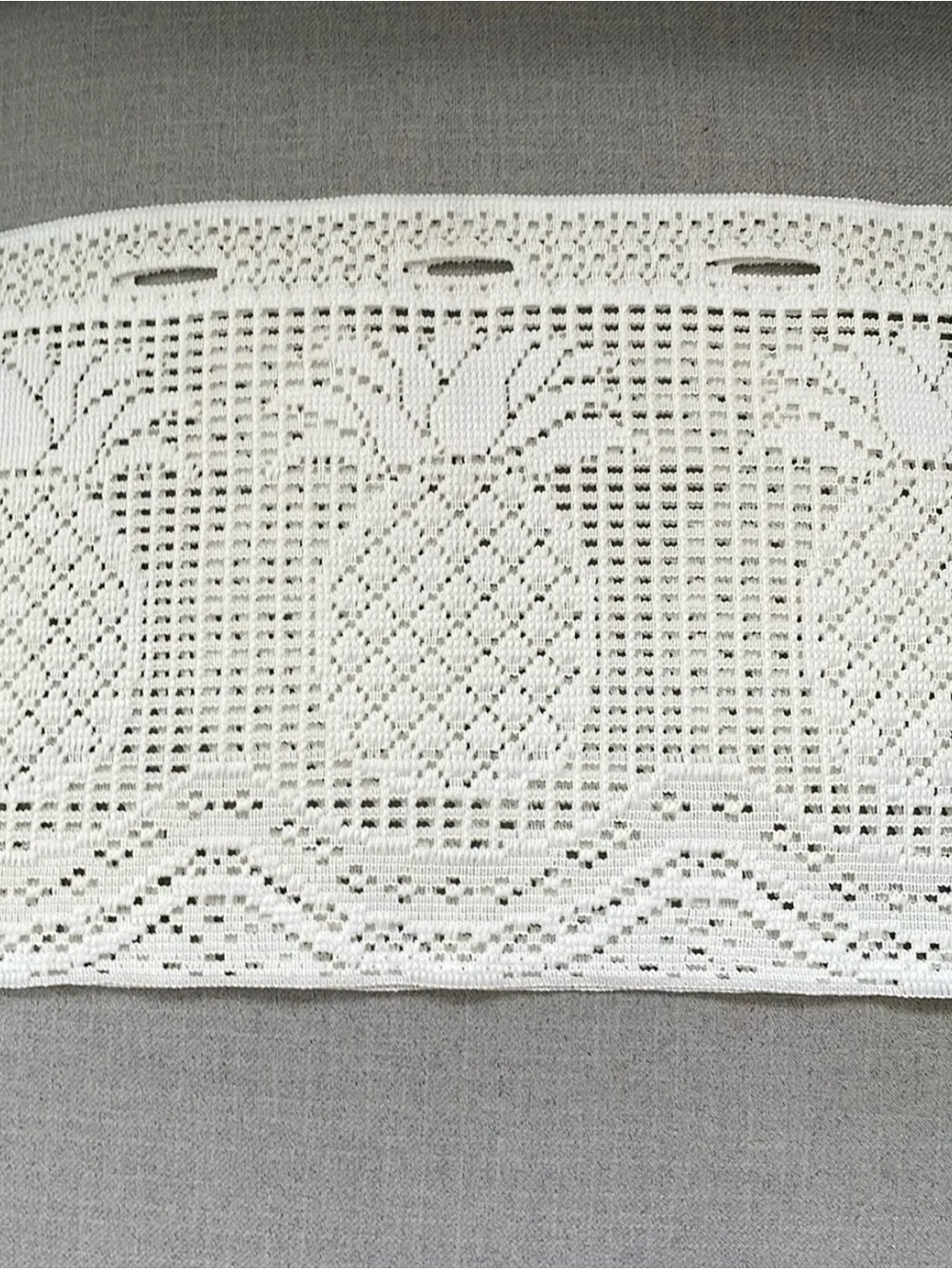 Vintage Pineapple Design Lace Valance